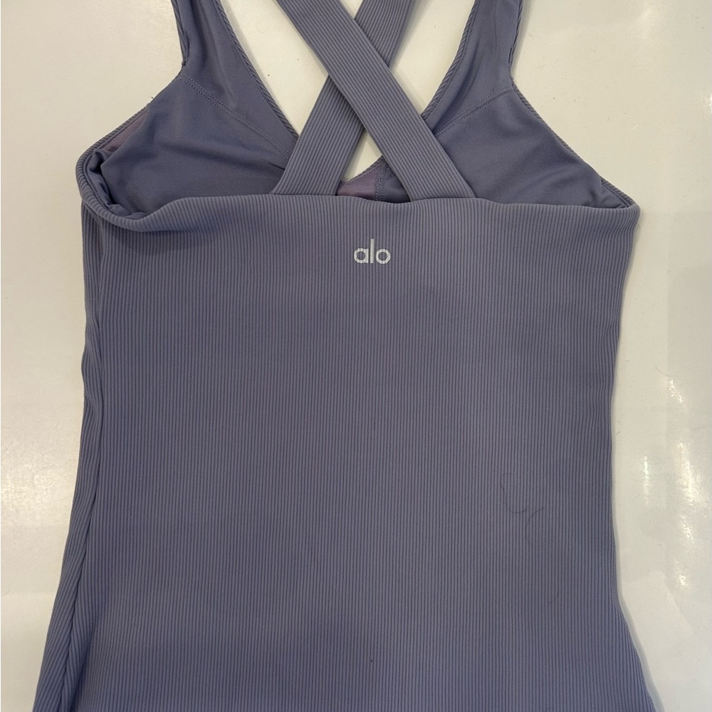 ALO Yoga Gray Fitted Sleeveless Tank Top